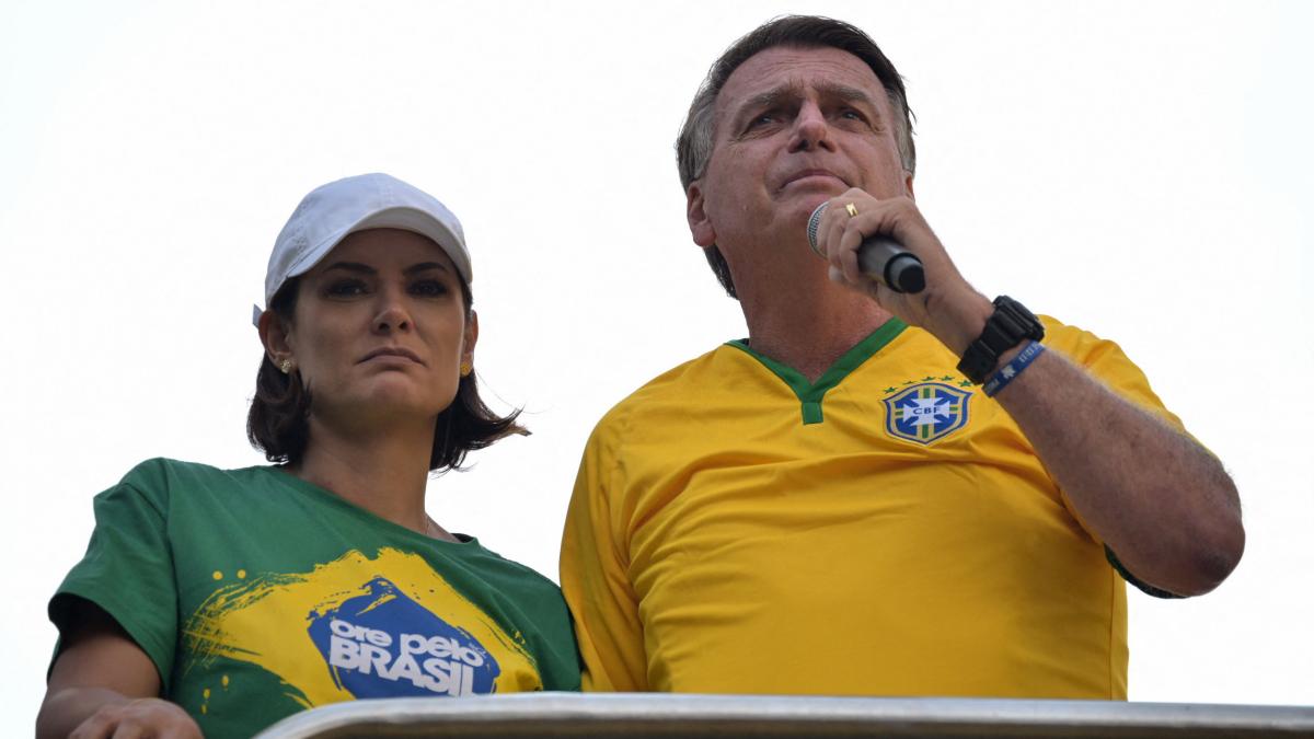 Enthüllung: Bolsonaro und Top-Militärs in Putschplänen verstrickt