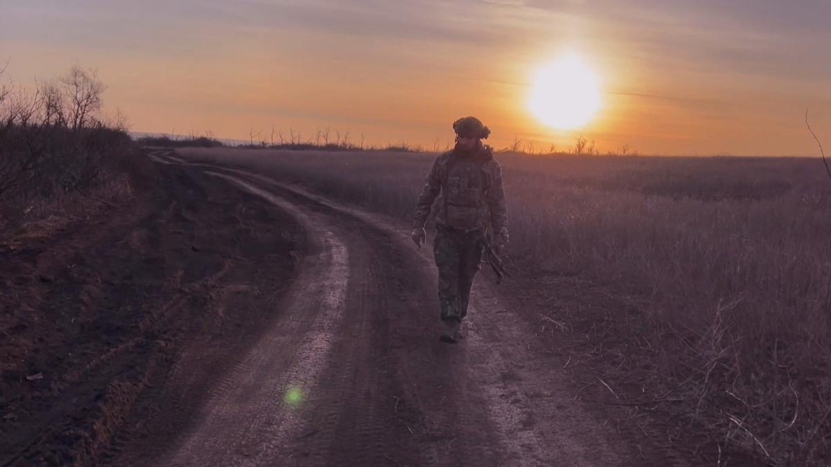 Zwischen Trümmern und Träumen: Eine Reporterreise durch die Ostukraine