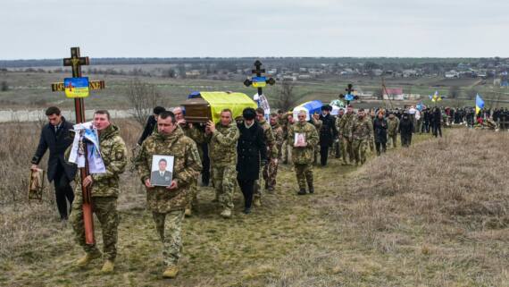 Ukraine erhält 100 Leichen getöteter Soldaten von Russland