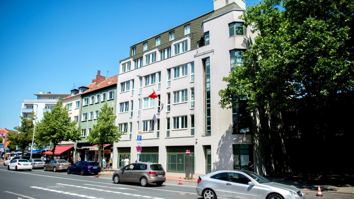 Terrorverdacht: Staatsschutz ermittelt nach Angriff auf türkisches Konsulat in Hannover