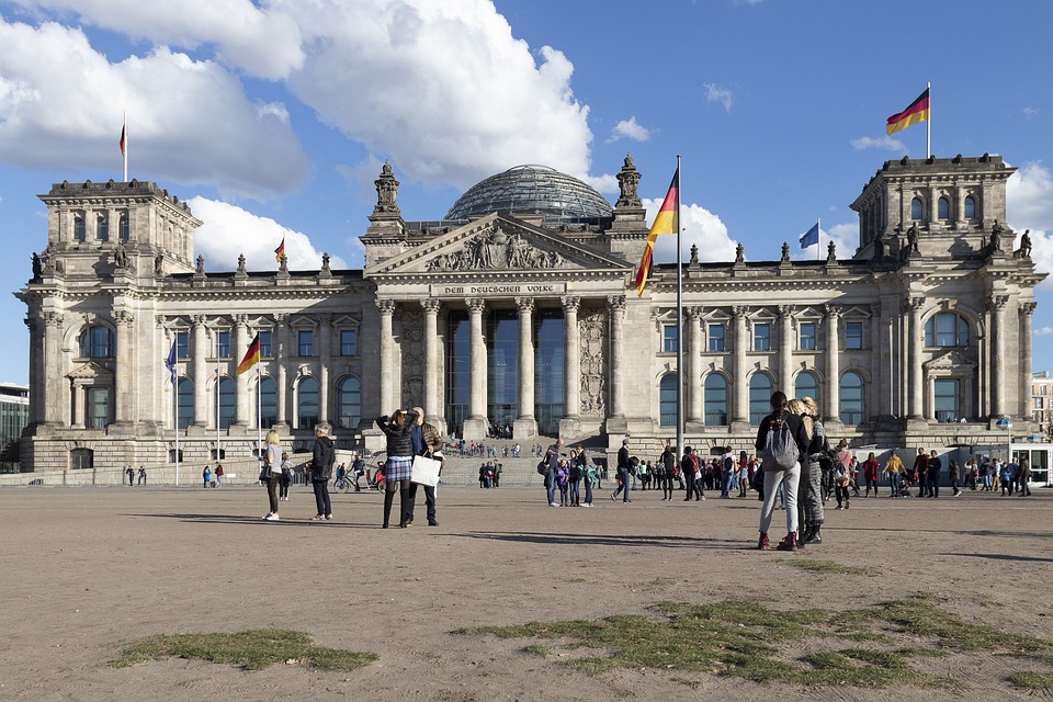 Deutschland im Visier: Die Bedrohung durch verbale Angriffe und ihre Auswirkungen