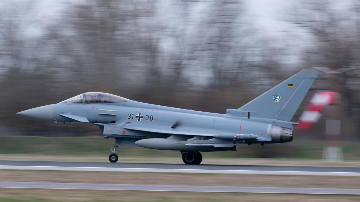 Luftwaffe verteidigt Luftraum: Russische Militärmaschine über der Ostsee abgefangen